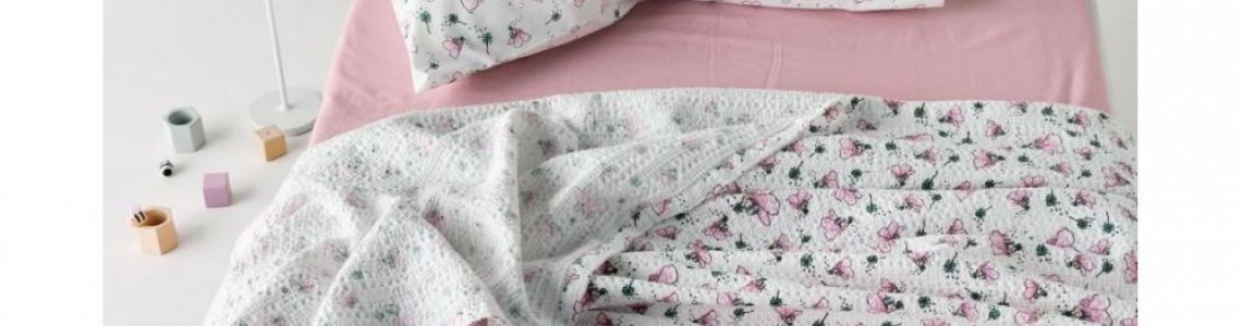 JUNIOR BLANKETS